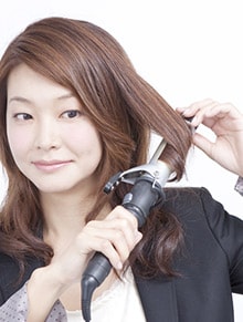 ベースの髪を平行巻きにする