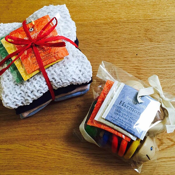 着なくなった衣類でお礼！　簡単ラッピング