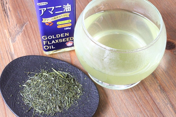 日本茶＋アマニ油で、美容茶アマニティー！