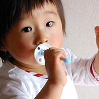 いつからはじめる？ 乳児の歯みがき