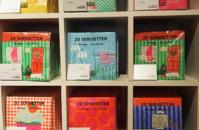 「フライング タイガー」で雑貨選び