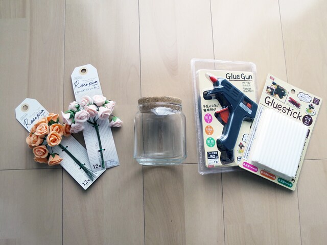 グルーガンで100円ショップDIYのデコテクニック