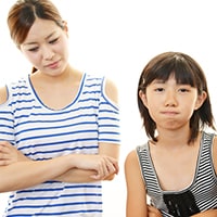 占い師談 子の運を落とすママの特徴