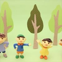 母親が当番で見守る「自主保育」とは