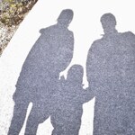 【ノンフィクションライターが語る】ママの不倫、出会いは●●?