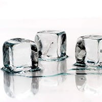 体のSOS!“無性に氷を食べたい”に注意