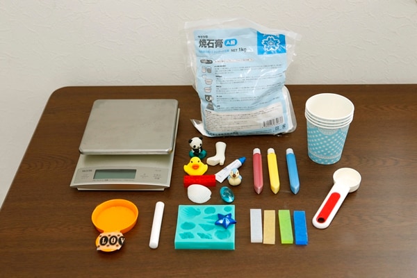 石膏チョーク材料