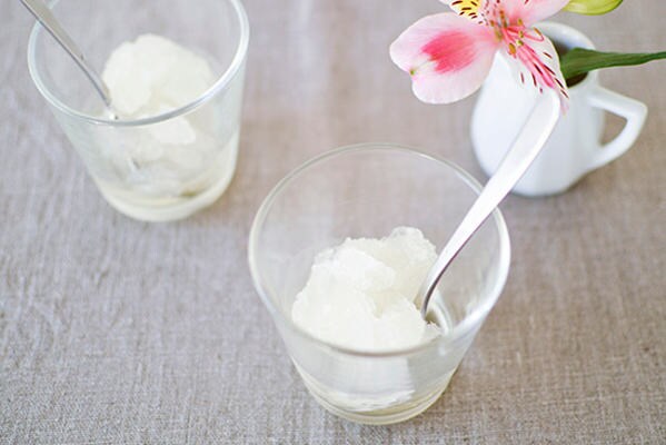 からだが目覚める、 さわやかな香りのシロップ。