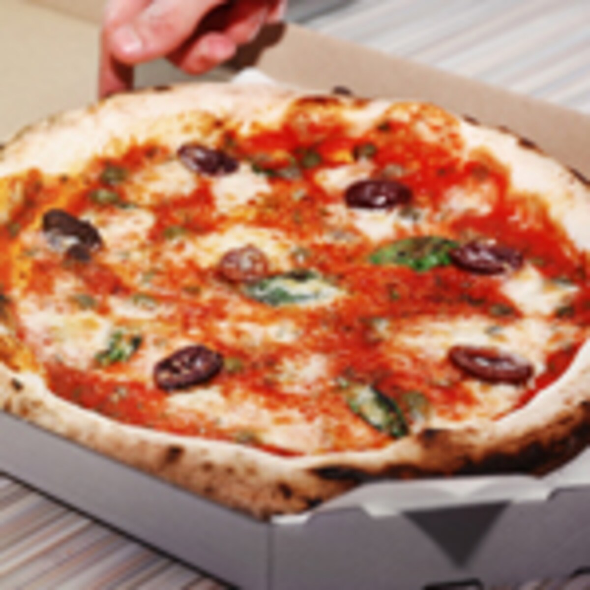 台風上陸……ピザ屋バイトの嘆き節