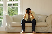 みんなはどうしてる？夫が落ち込んでいたときの対処法