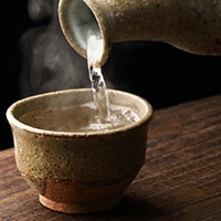 ウマい熱酒のつくり方＆簡単つまみレシピ