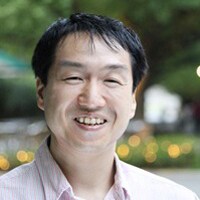 あづまやすし