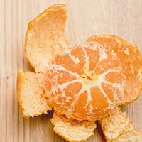 捨てるのはもったいない！みかんの皮で消臭