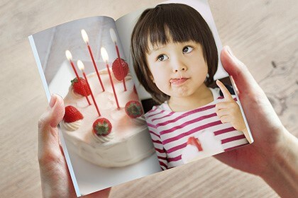 表紙も200種類以上の豊富なデザインから選べます。子どものお昼寝中や寝静まった夜など、空いた時間に作れるのがうれしいですね♪