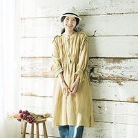 2月1日 仕事がオフの日は、ふんわりワンピでリラックスコーデ