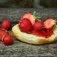 おやつにピッタリ!簡単フルーツサンドレシピ3選