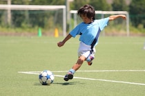 【小学校の子を持つ親必読】英語＆スポーツ 最新！子どもの習いごと事情Q&A