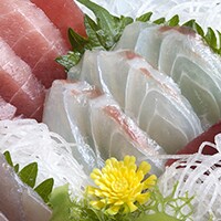 閉店前の値引き品で節約！お刺身が大変身