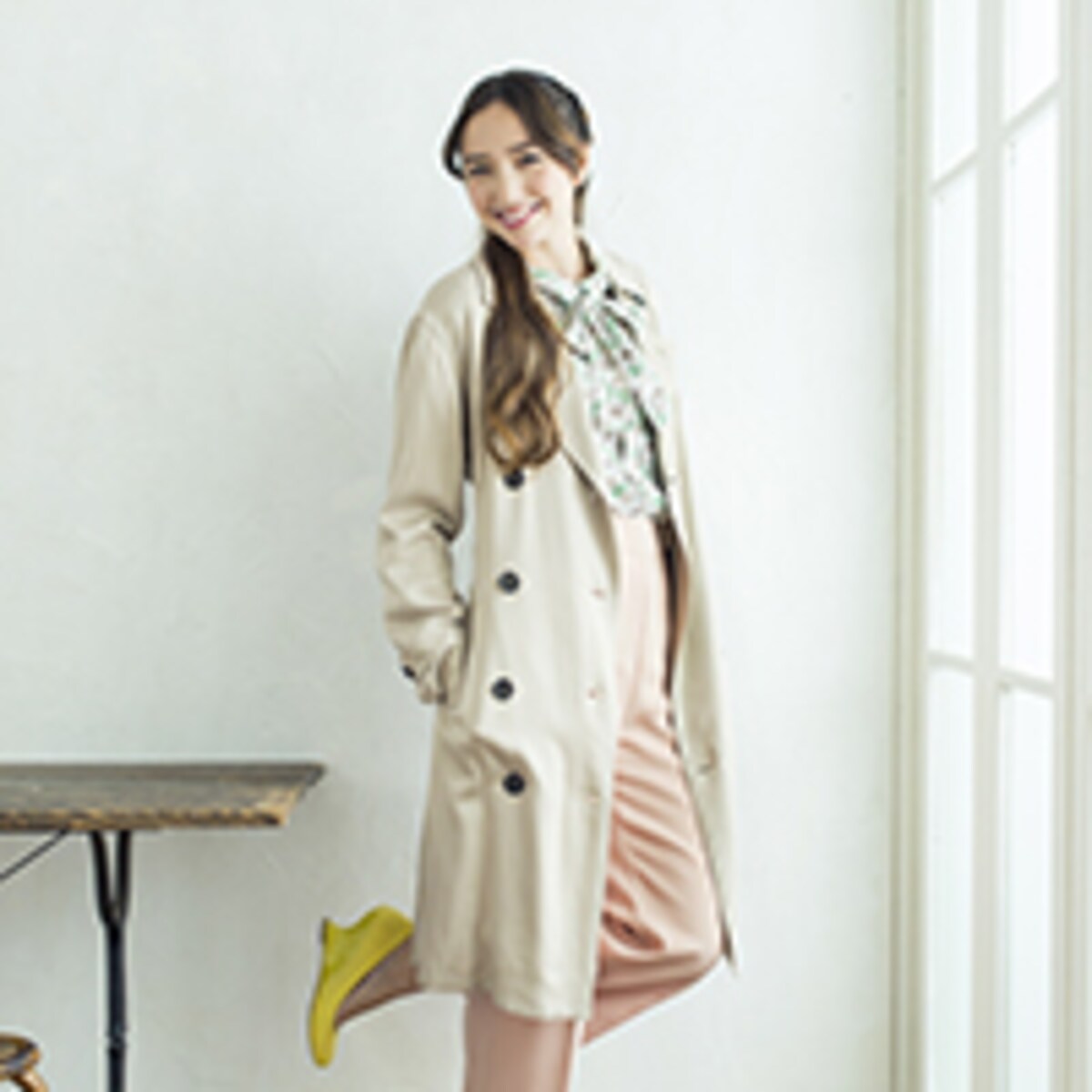 3月9日　フェミニン感のあるトレンチスタイルで、打ち合わせへ