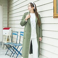 3月23日　マニッシュな装いに小物で女性らしさをプラスして、ロケへ