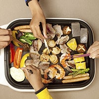 子どもと一緒に♪ホットプレートレシピ