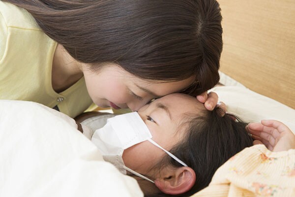 混ぜても大丈夫?子どもの正しい薬の飲ませ方!