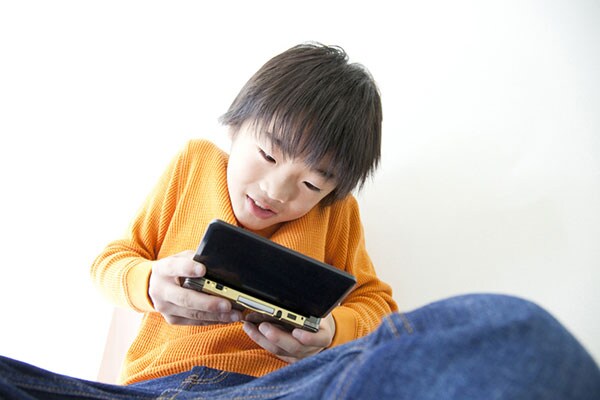 長時間はNG?ゲームが子どもに与える影響とは