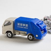 絶対に子どもが泣き止むと話題のポイブーブー、実際どうなの?