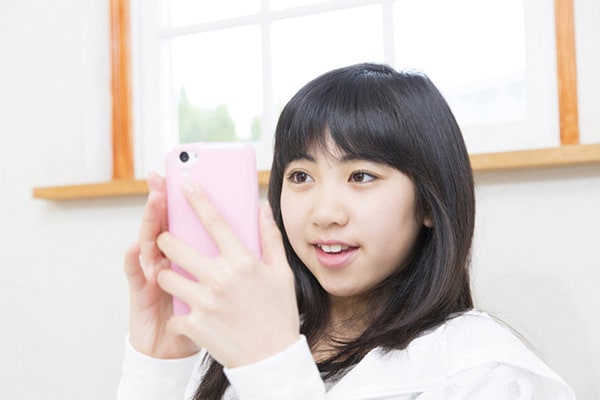 3人に1人？小学生のケータイ事情