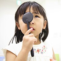 ゲームだけじゃない!子どもの視力低下の原因は