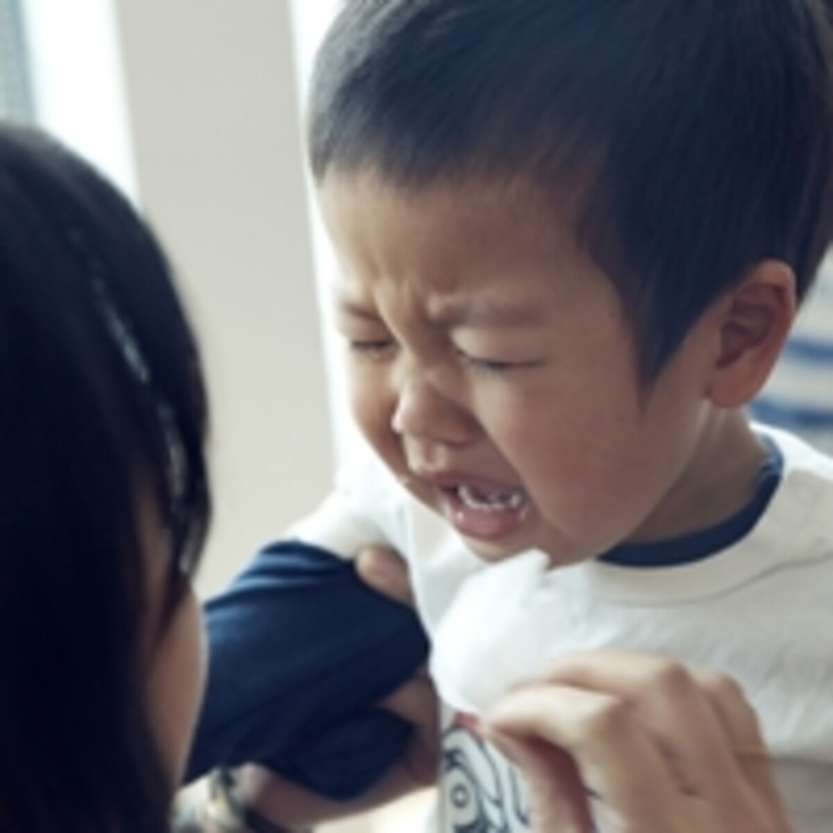 すぐチクる＝告げ口するわが子。その深層心理と対処法