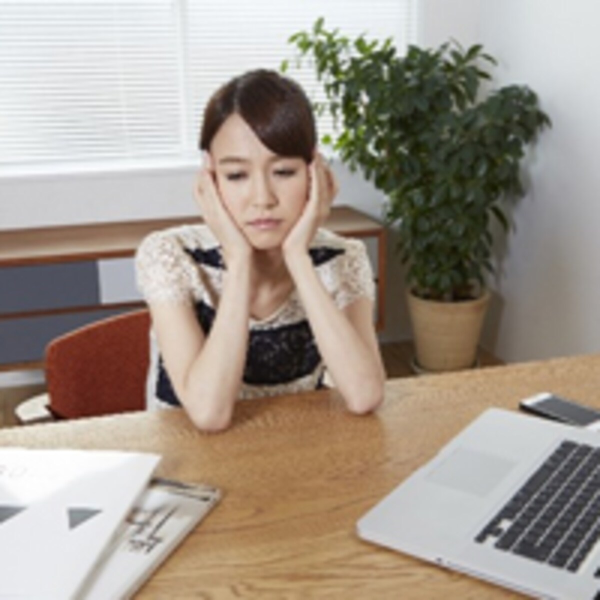 夫に好きな人ができた？　その確認方法