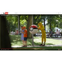 ピカチュウの逆襲!?“歩きスマホ”に喝！