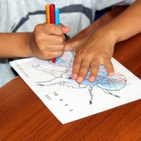 子の発達障害の可能性を放置すると、将来どんな問題が?