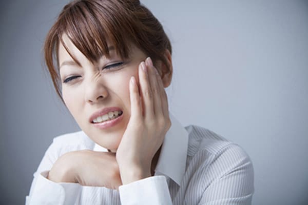 妊娠中はリスク3倍⁉ 山田ローラを襲ったベル麻痺とは