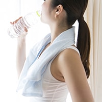 赤ちゃんと一緒にできる　おすすめ産後エクササイズ3選