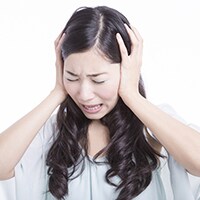 イヤホン利用で難聴説の理由はカビだった!?対処法はあるの？