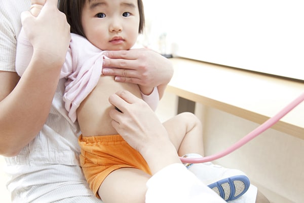 RSウイルス感染症過去10年で最多!乳幼児は特に注意