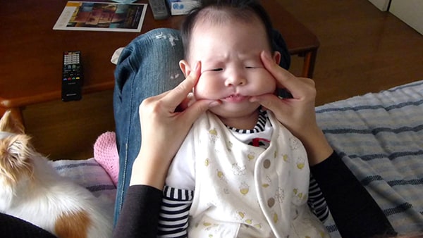 【動画あり】生後3カ月・赤ちゃんのマジギレ顔の撮影に成功!