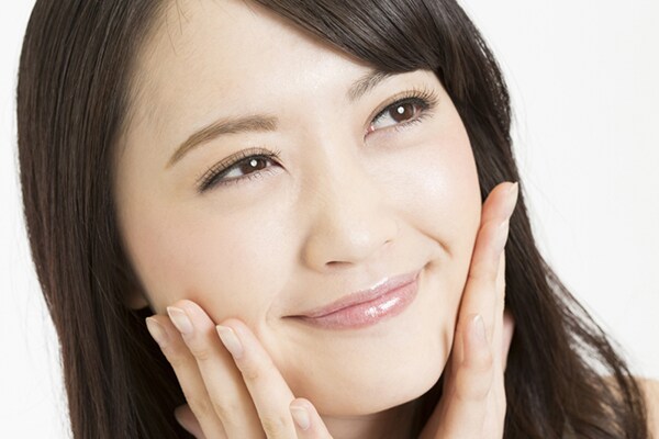 プチプラ美容コスメ&今秋流行のコーデアイテムでおしゃれママに