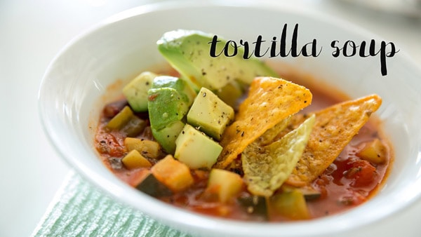 “Sopa De Tortilla”メキシコ料理風トルティーヤスープ