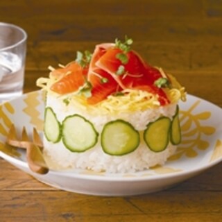 ペットボトルを活用して、料理が簡単オシャレに盛り付けできる！