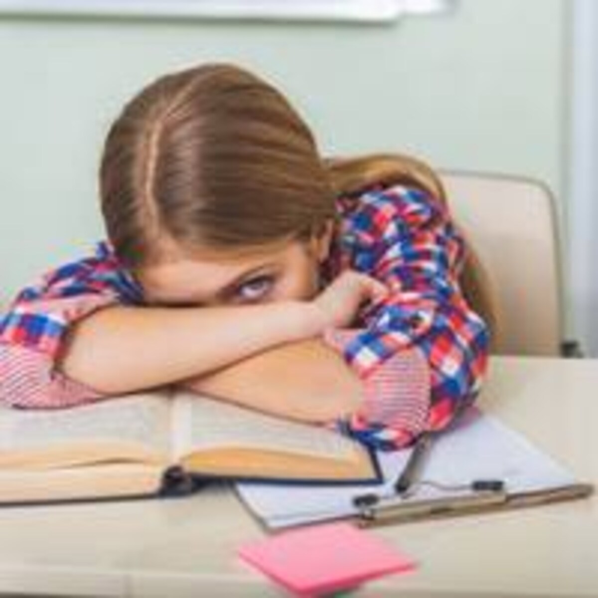 【神経が消耗する危険も！】子どものアザコン度チェック