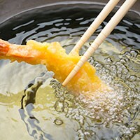 【サクサクッ！ふわっ♪】お店のような天ぷらを自宅で作るには？