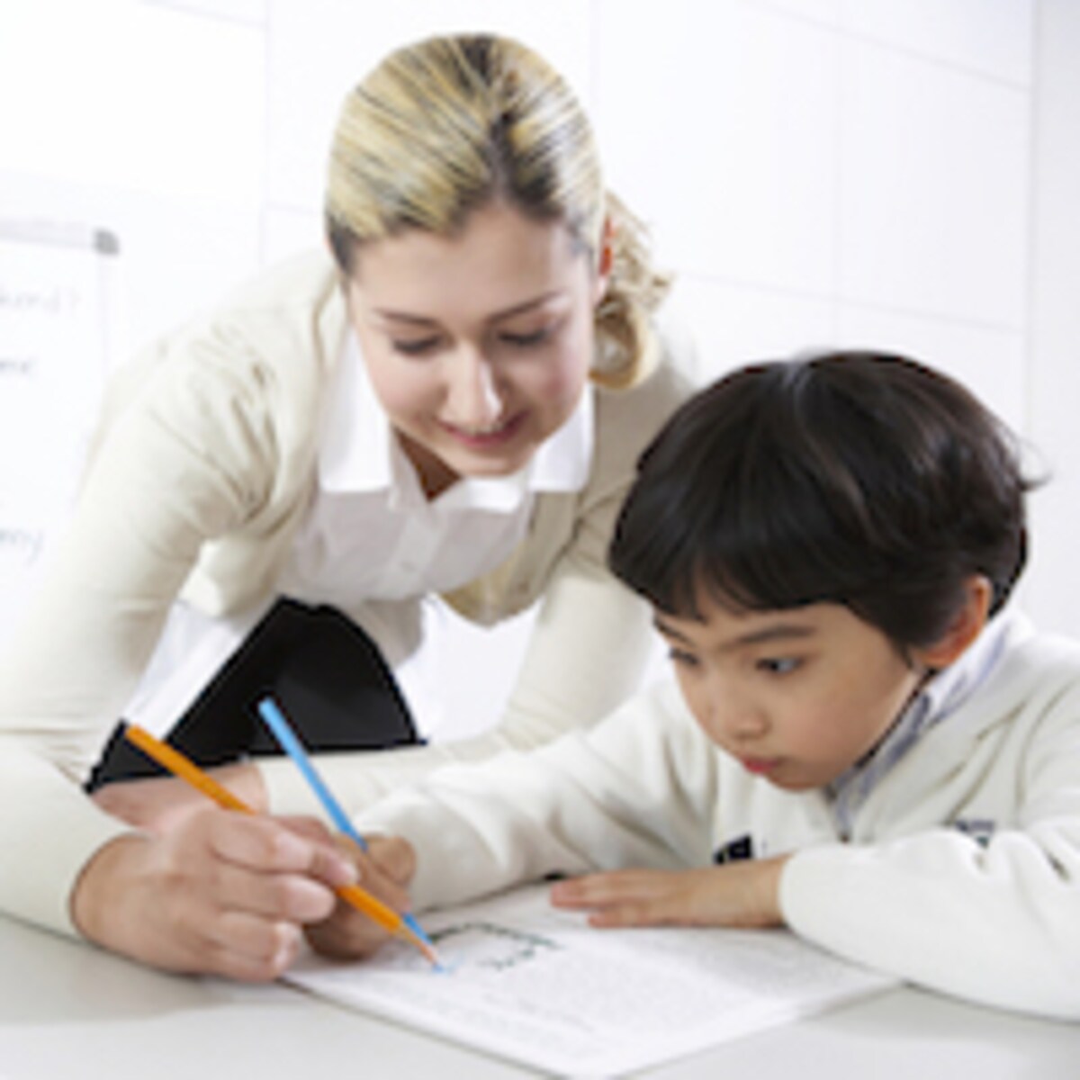 英語は○歳から開始するのがベスト！