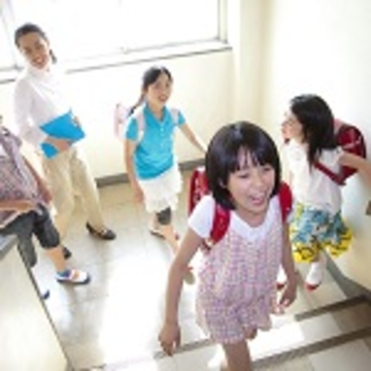 小学校担任と良好な関係を築きたい！ 心得ておきたい親のスタンスとは？