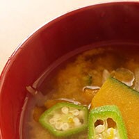 トースト味噌汁がSNSで話題　味噌汁に入れるとおいしい意外な具は？