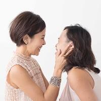 「ダウン症児の子育ては普通に楽しい」金子エミさんにインタビュー