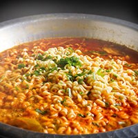 【袋ラーメンとか…】鍋で調理してそのまま食べるのはNG？