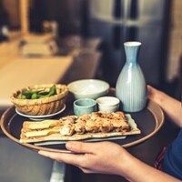 子どもを居酒屋に連れていく「いざか族」。アリ? ナシ?